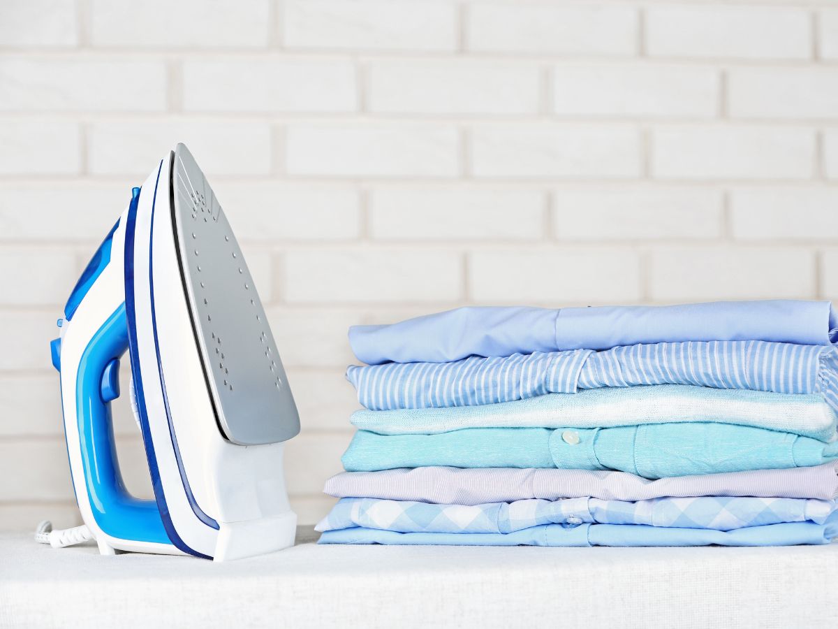 Jasa Setrika Uap Tegal